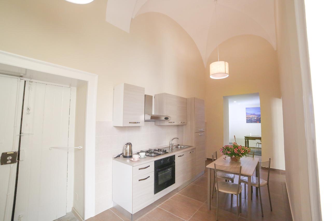Casa Historical Center Bed & Breakfast Napoli Bagian luar foto