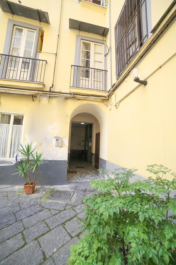 Casa Historical Center Bed & Breakfast Napoli Bagian luar foto